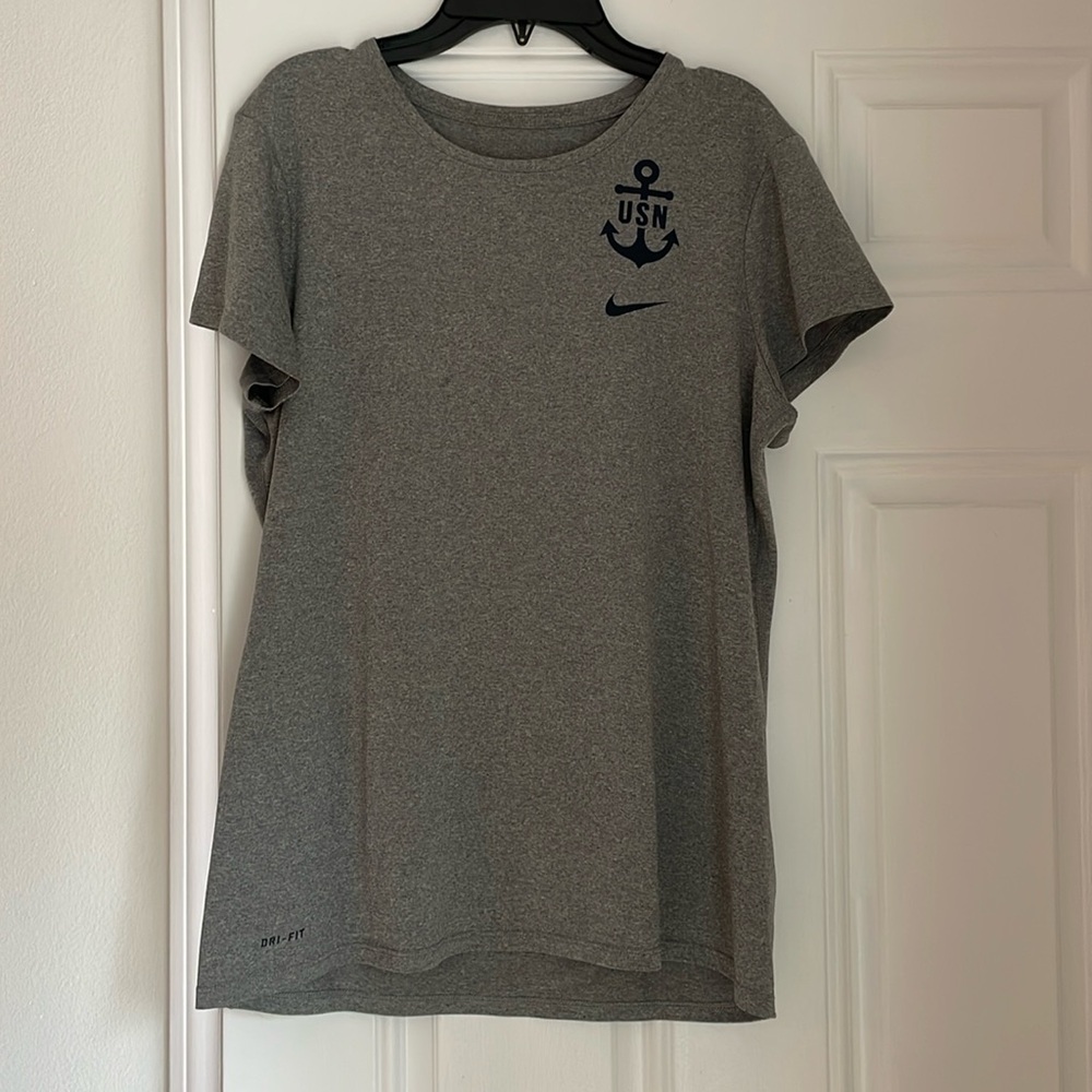US NAVY women’s dri-fit t-shirt